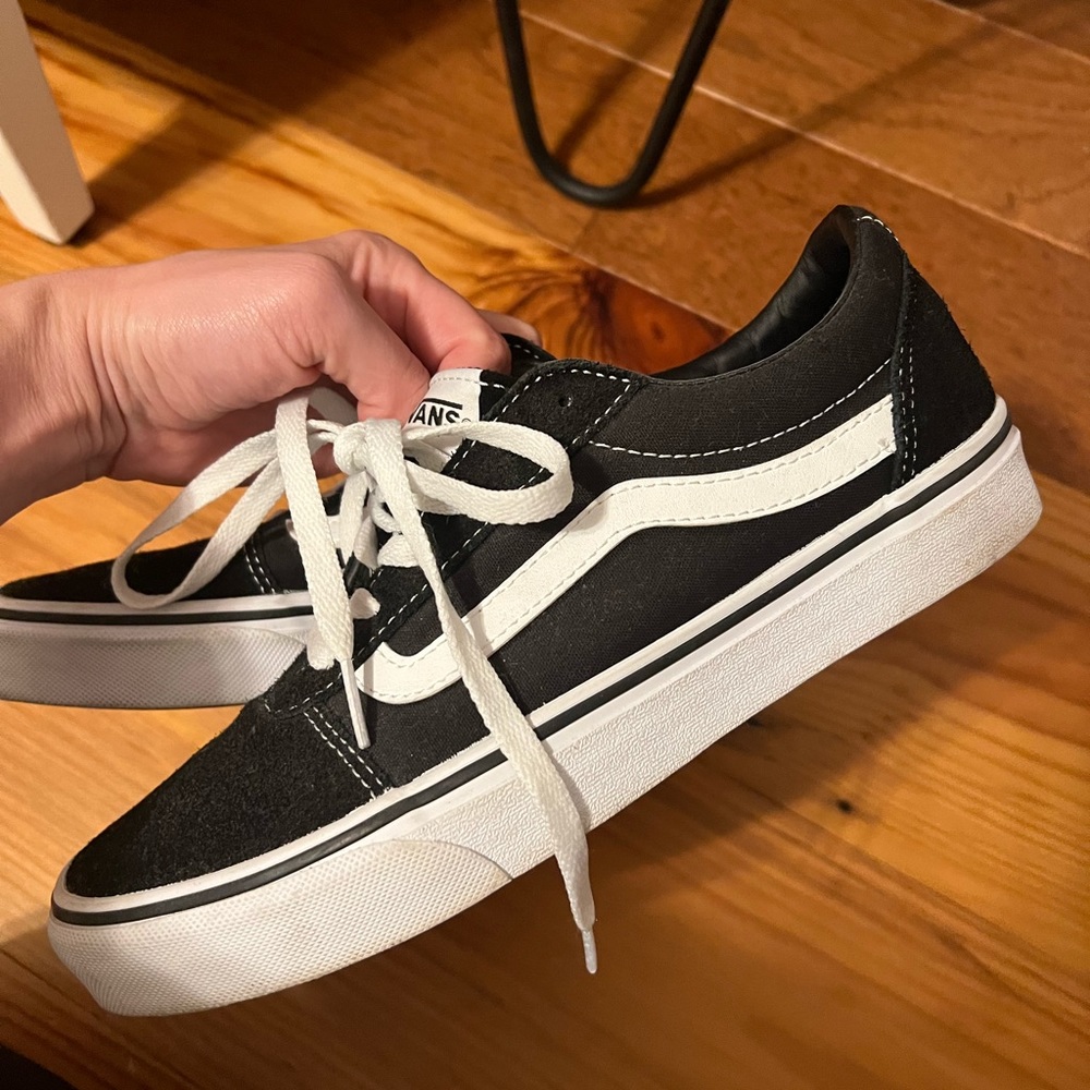 Vans - size 8.5